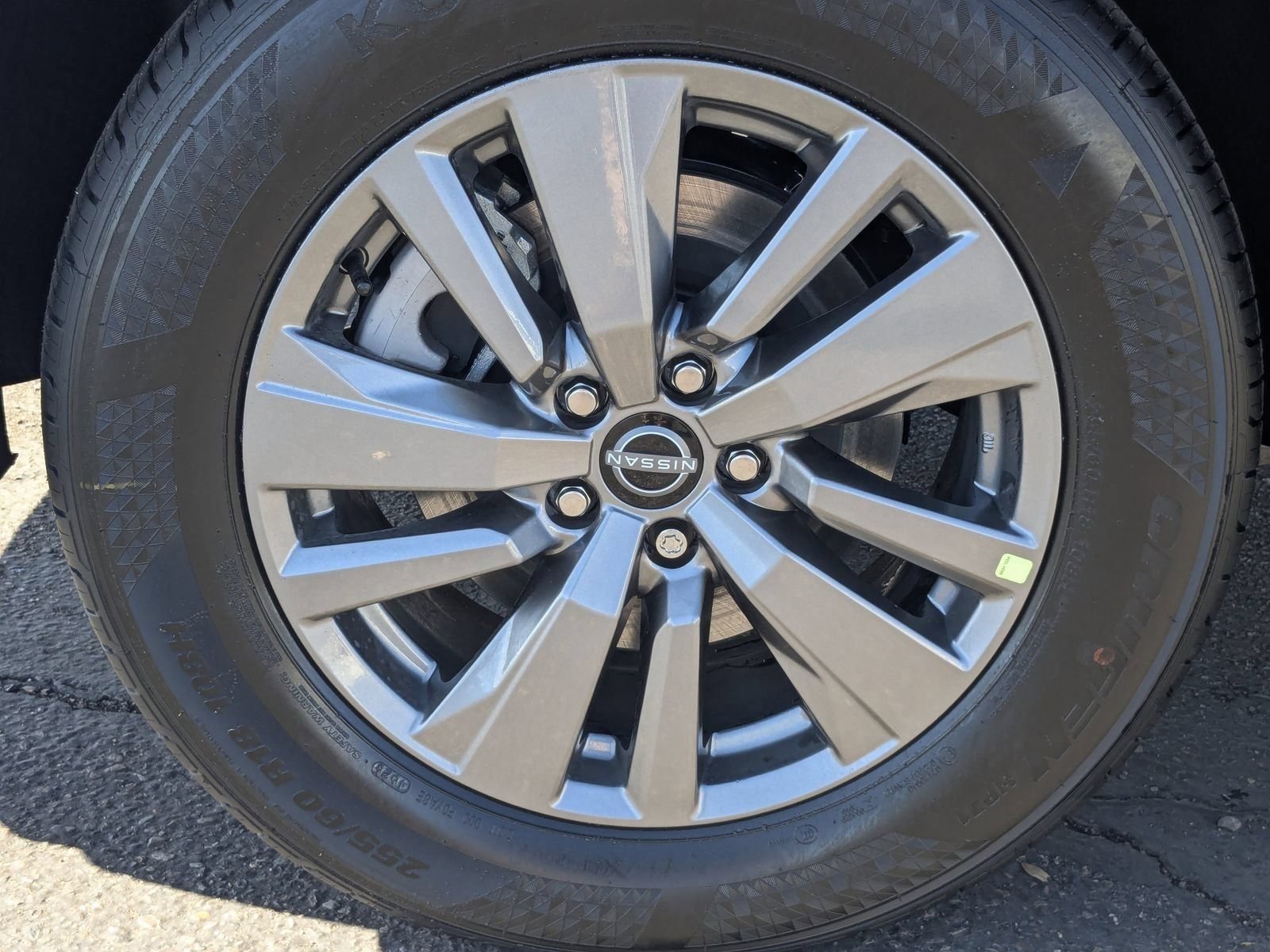 New 2026 Nissan Pathfinder SV FWD image 9