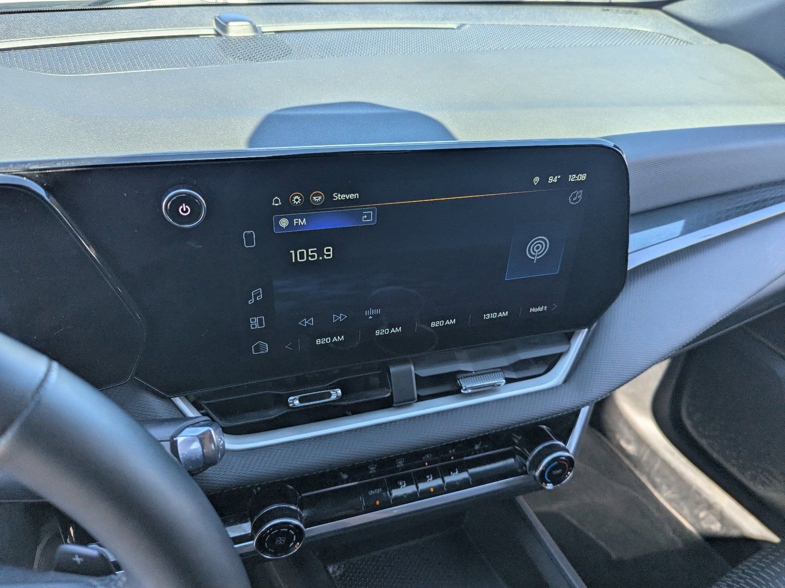 Used 2026 Chevrolet Equinox LT image 26