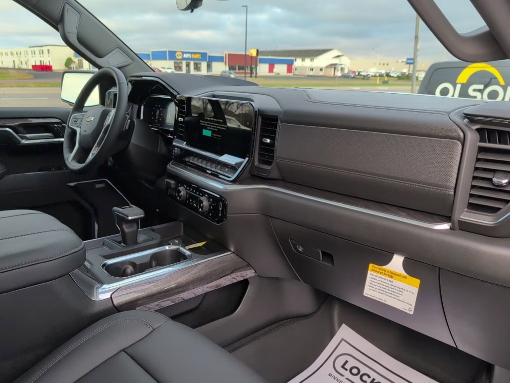 New 2026 Chevrolet Silverado 1500 LTZ w/ LTZ Premium Package image 33