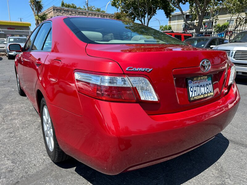 Used 2008 Toyota Camry Hybrid FWD image 7