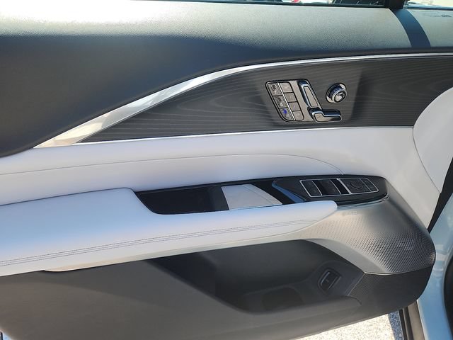 Certified 2024 Cadillac Lyriq Sport AWD/4WD image 12