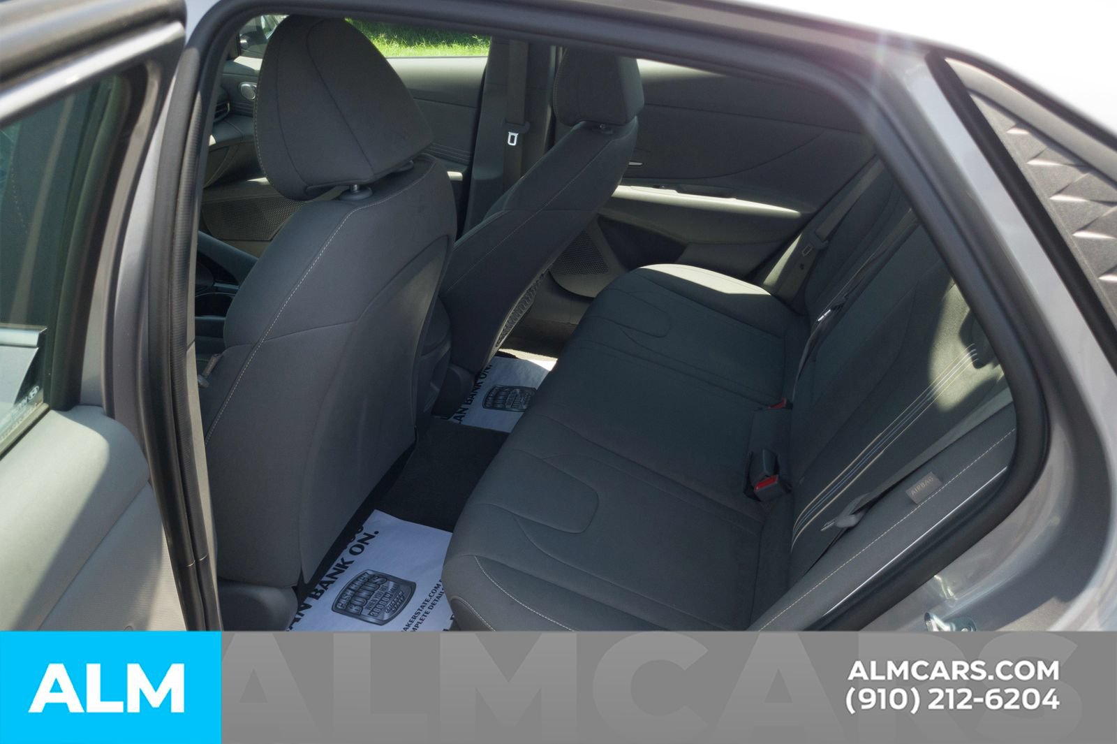 Certified 2025 Hyundai Elantra SEL FWD image 18