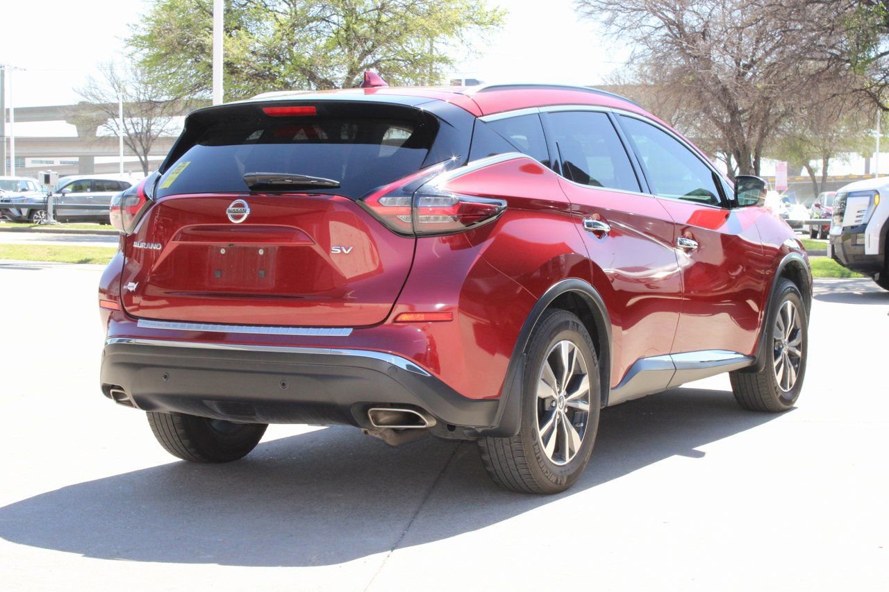 Used 2019 Nissan Murano SV w/ Premium Package image 3