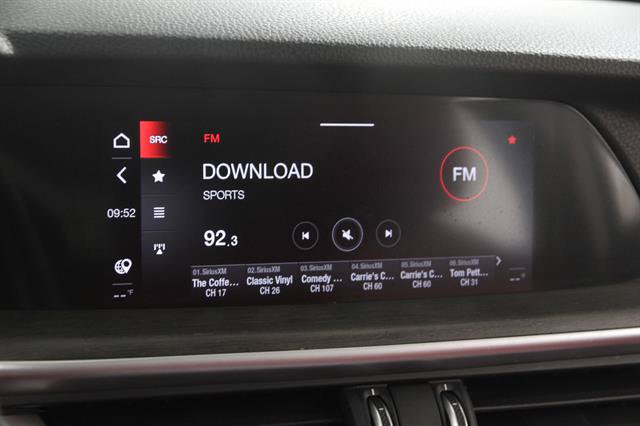 Used 2020 Alfa Romeo Stelvio Ti AWD/4WD image 11