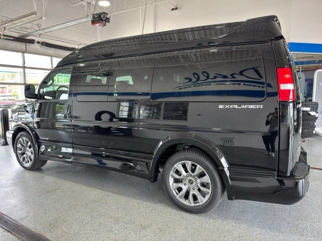 New 2026 Chevrolet Express 2500 w/ Driver Convenience Package RWD image 5