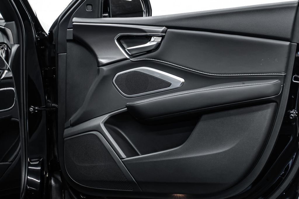 New 2026 Acura RDX SH-AWD image 18