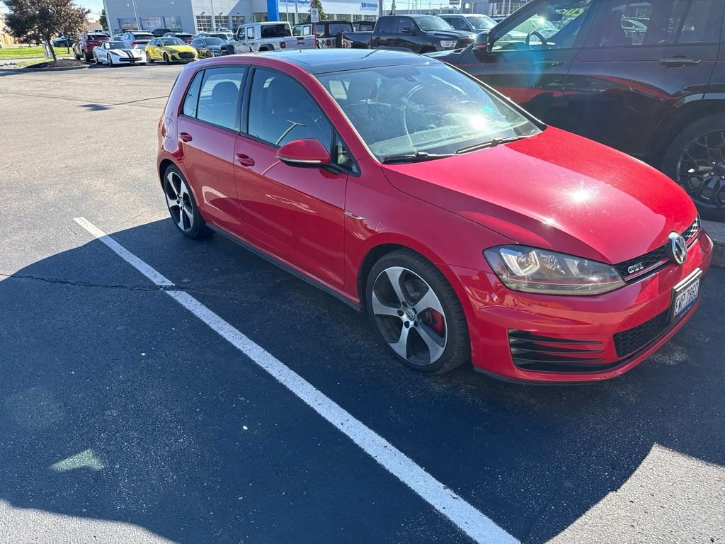 Used 2015 Volkswagen GTI Autobahn w/ Lighting Package (SEL) FWD video 2