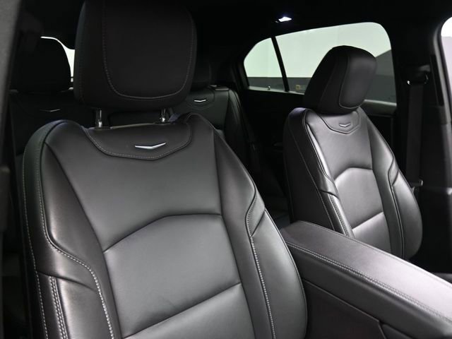 Used 2025 Cadillac XT4 Premium Luxury image 27