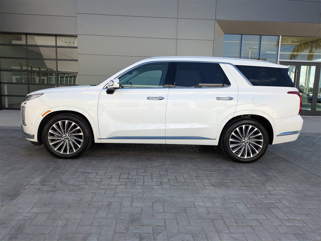 Used 2023 Hyundai Palisade Calligraphy image 7