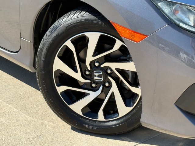 Used 2018 Honda Civic LX image 2