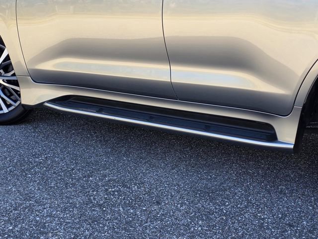 Used 2019 Lexus LX 570 4WD w/ Luxury Package image 37