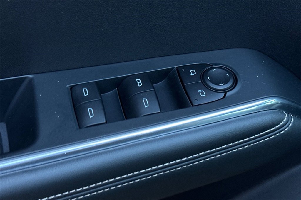 Certified 2025 GMC Acadia Elevation image 12