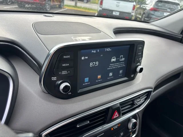 Used 2020 Hyundai Santa Fe SE AWD/4WD image 21