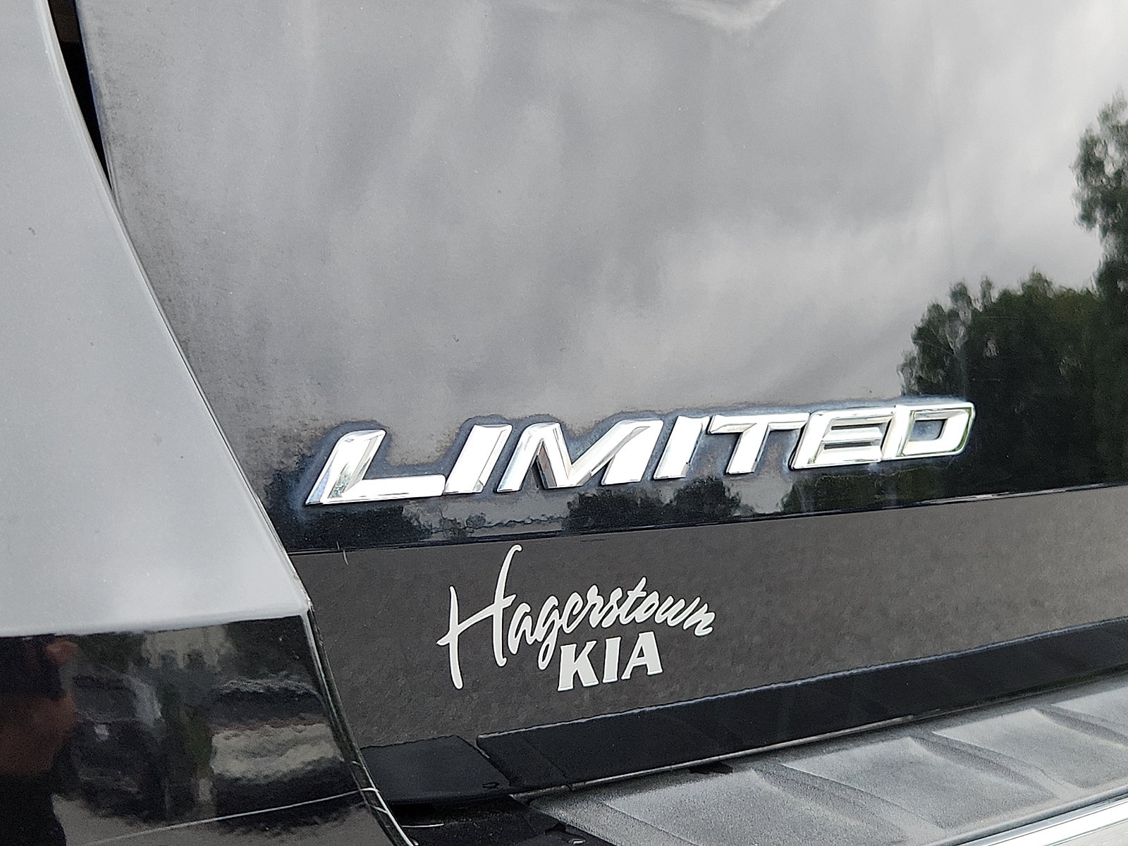 Used 2020 Ford Explorer Limited AWD/4WD image 35