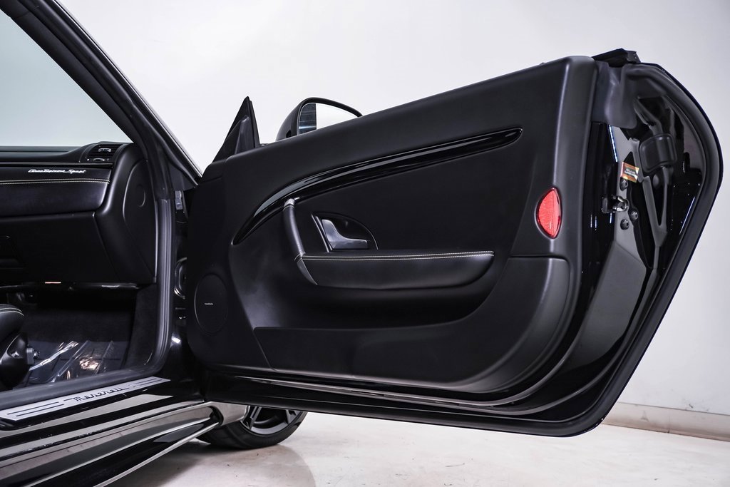 Used 2018 Maserati GranTurismo Sport image 18