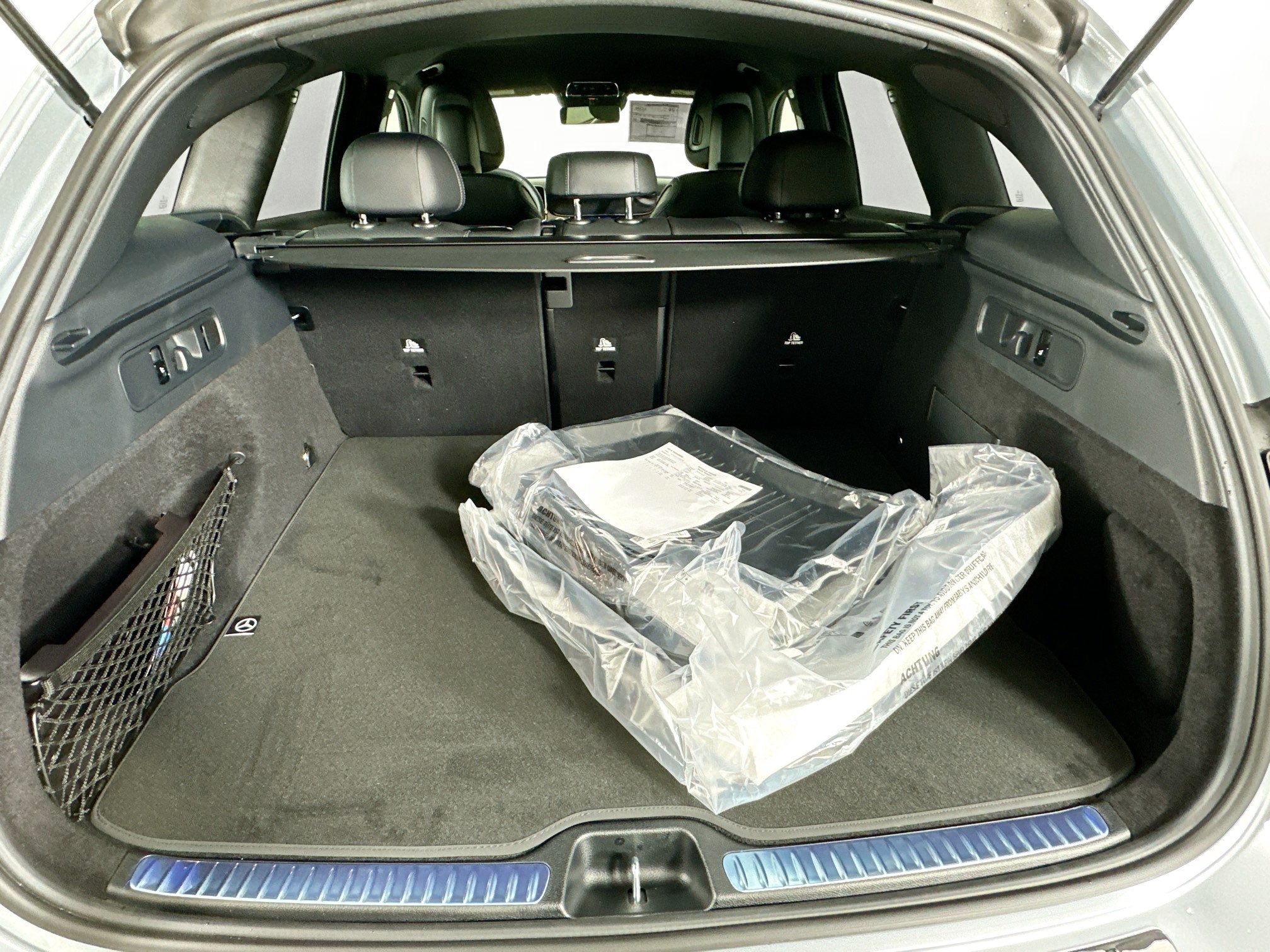 Used 2026 Mercedes-Benz GLC 300 4MATIC image 50