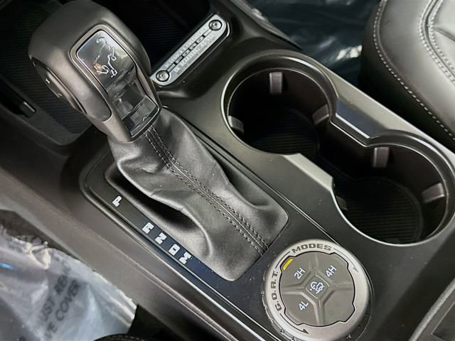 Used 2025 Ford Bronco Outer Banks image 17