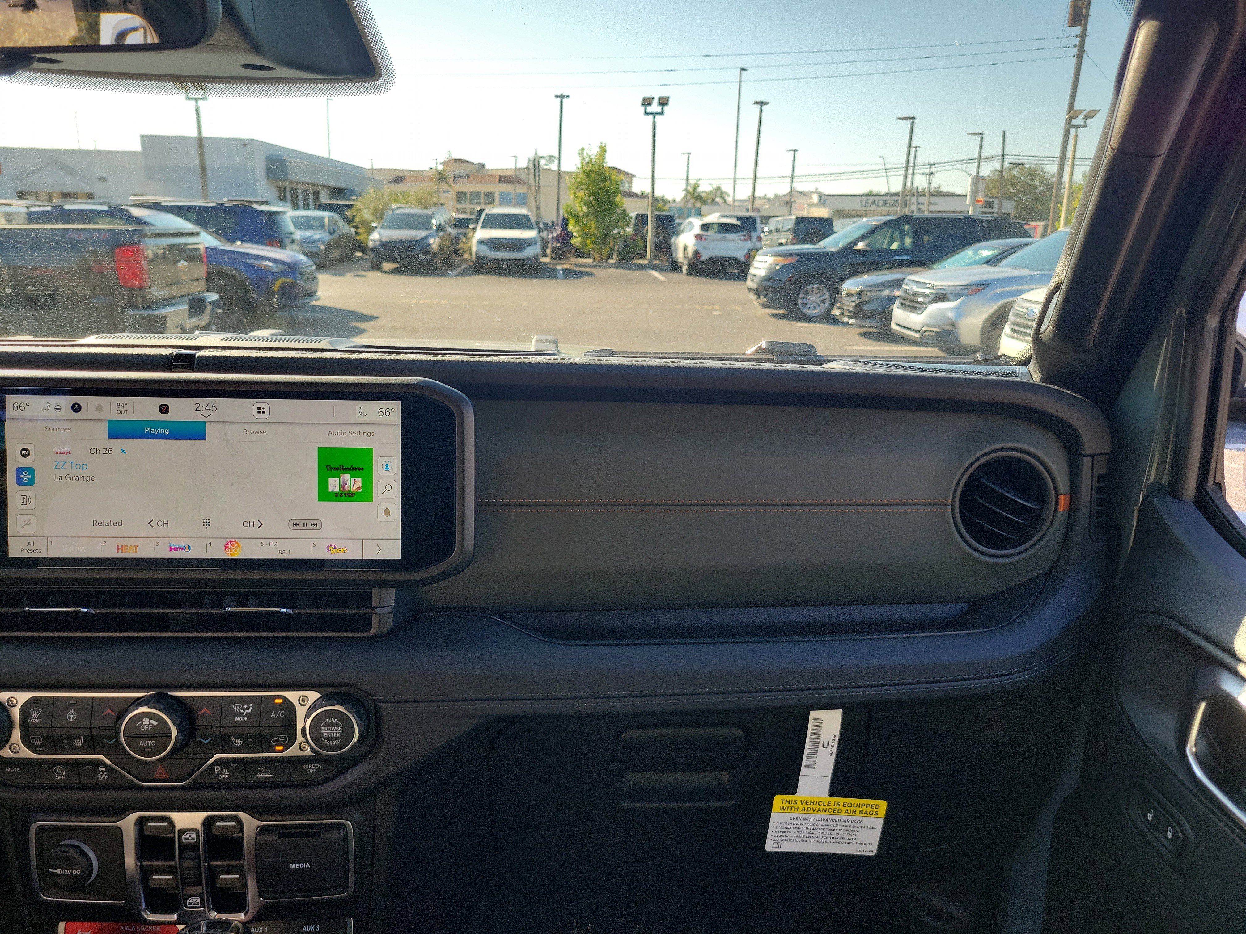 New 2026 Jeep Gladiator Mojave w/ Safety Group image 9