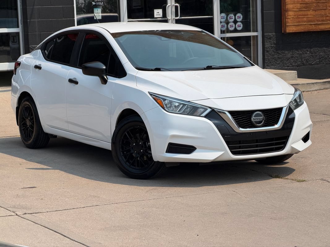 Used 2021 Nissan Versa S FWD image 6