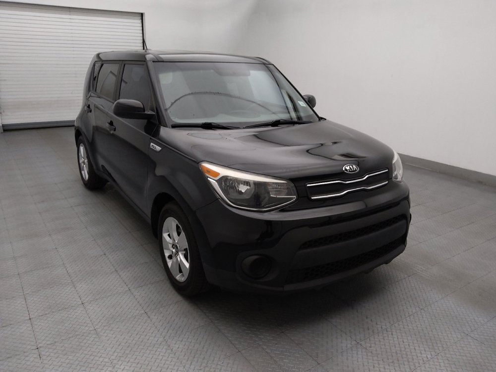 Used 2017 Kia Soul FWD image 13