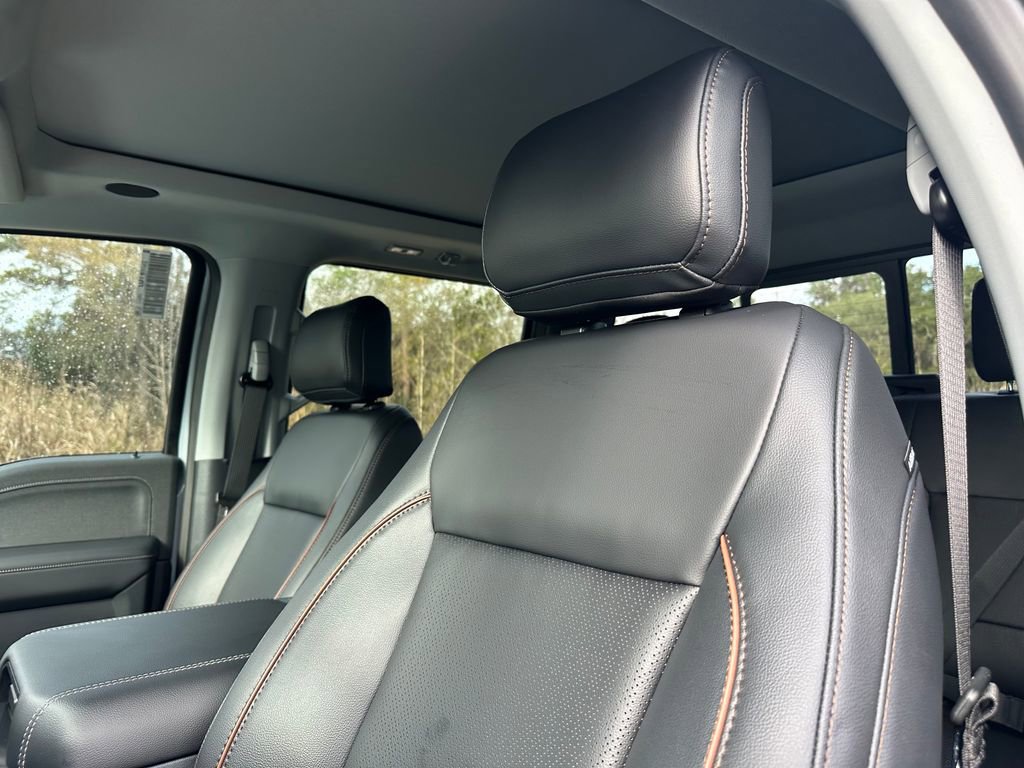 New 2026 Ford F250 Lariat w/ Black Appearance Package image 35