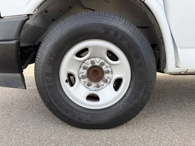 Used 2019 Chevrolet Express 2500 w/ Driver Convenience Package RWD image 22