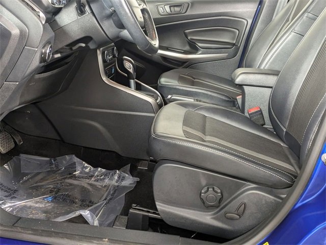 Used 2020 Ford EcoSport SES w/ SES Black Appearance Package image 10