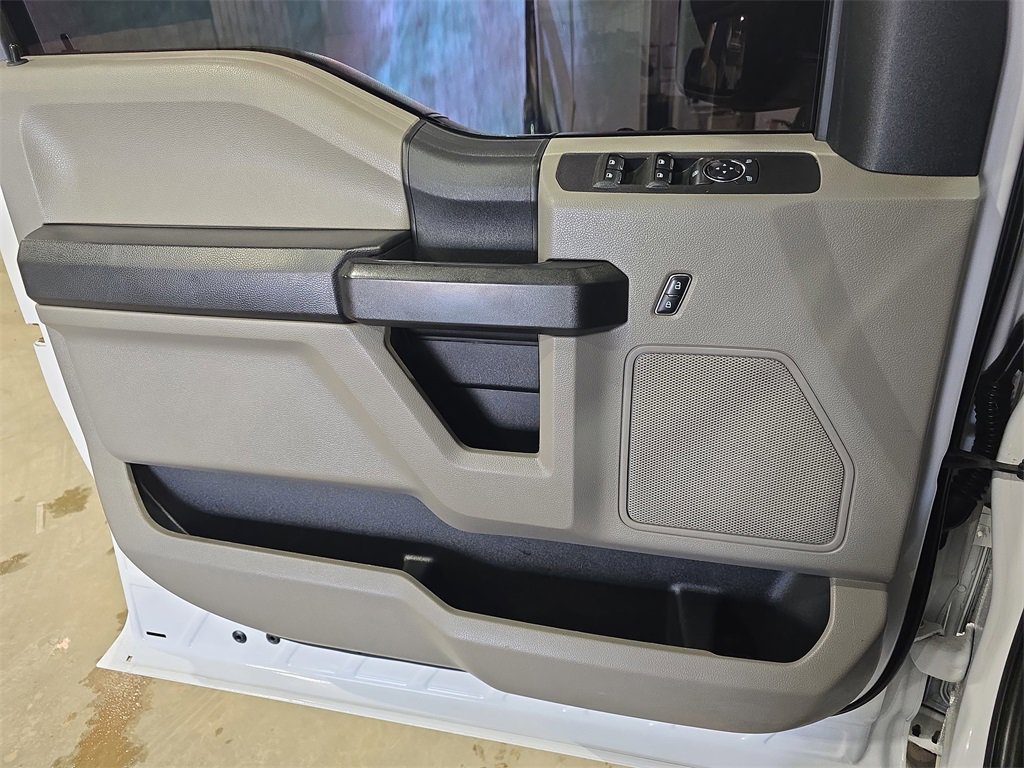 Used 2021 Ford F250 XL w/ Power Equipment Group image 28