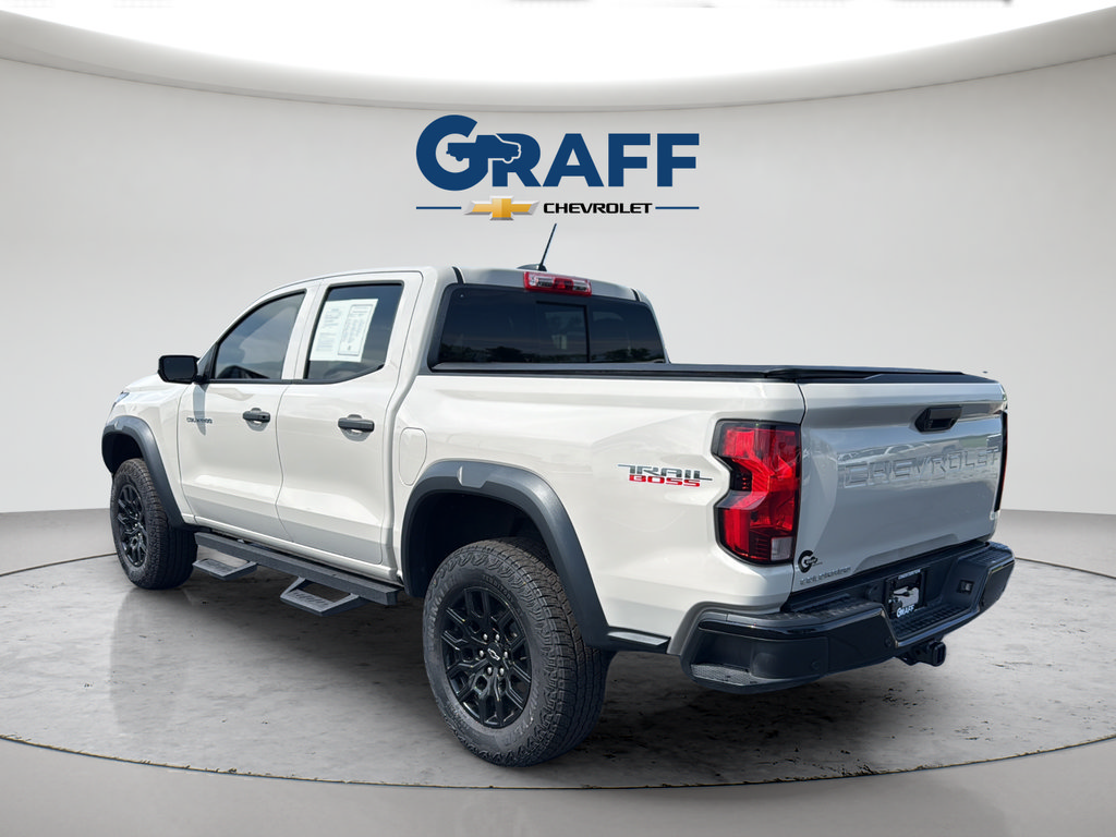 Used 2026 Chevrolet Colorado Trail Boss AWD/4WD image 5