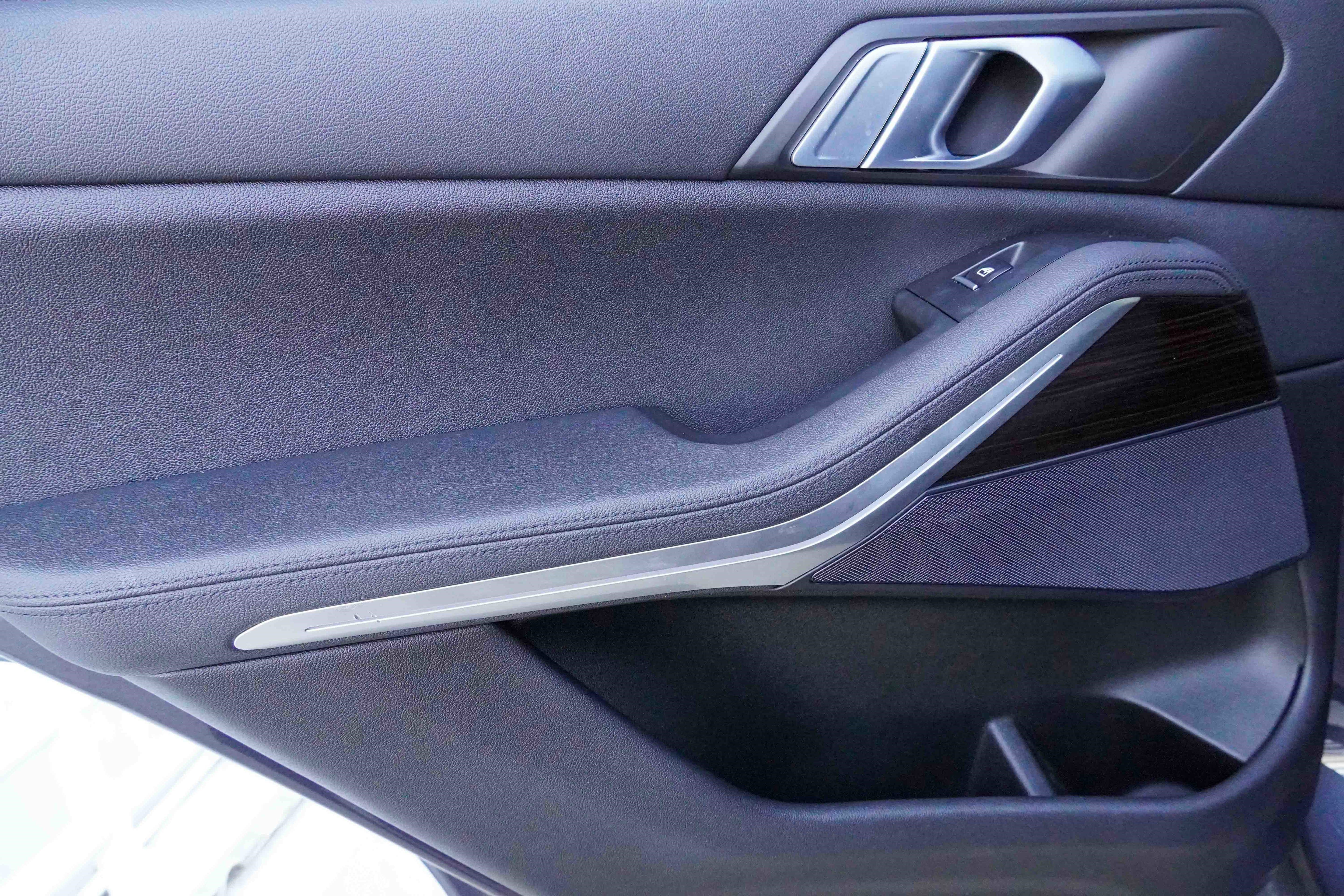 Used 2020 BMW X5 xDrive40i w/ Convenience Package image 32