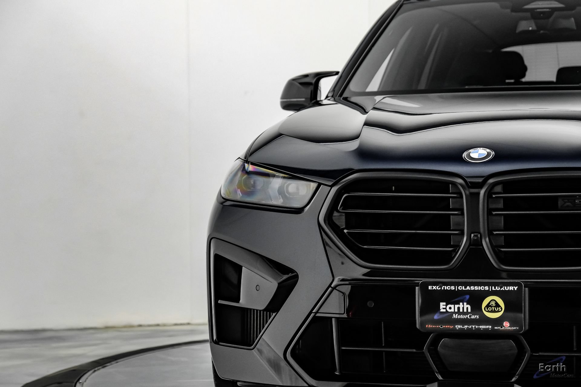 Used 2025 BMW X5 M Competition w/ Executive Package AWD/4WD image 30