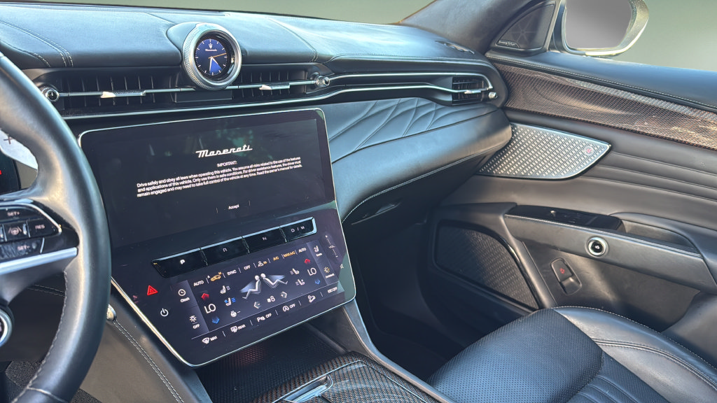 Used 2023 Maserati Grecale GT AWD/4WD image 36