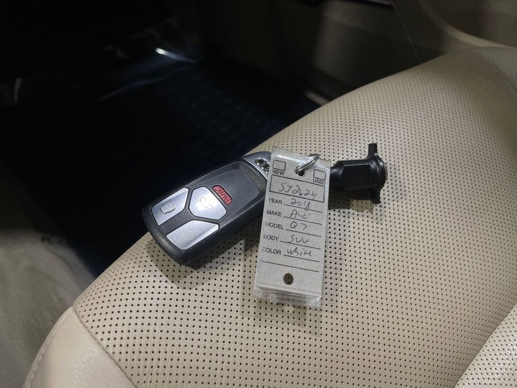Used 2018 Audi Q7 3.0T Prestige w/ Prestige Package image 37