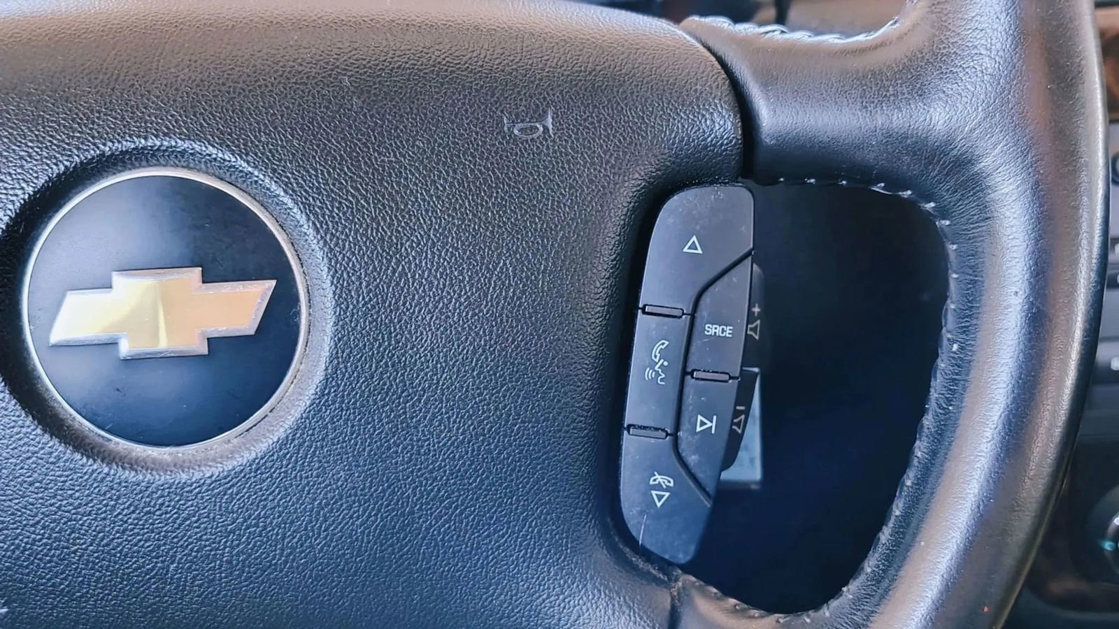 Used 2013 Chevrolet Impala LTZ FWD image 23