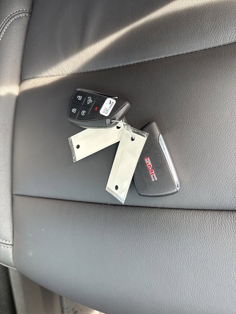 Used 2024 GMC Sierra 1500 Elevation w/ Elevation Premium Package image 37