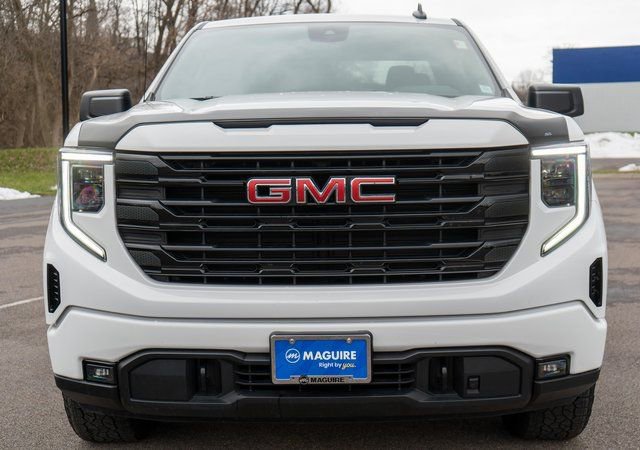 Used 2023 GMC Sierra 1500 Elevation w/ X31 Off-Road Package image 3