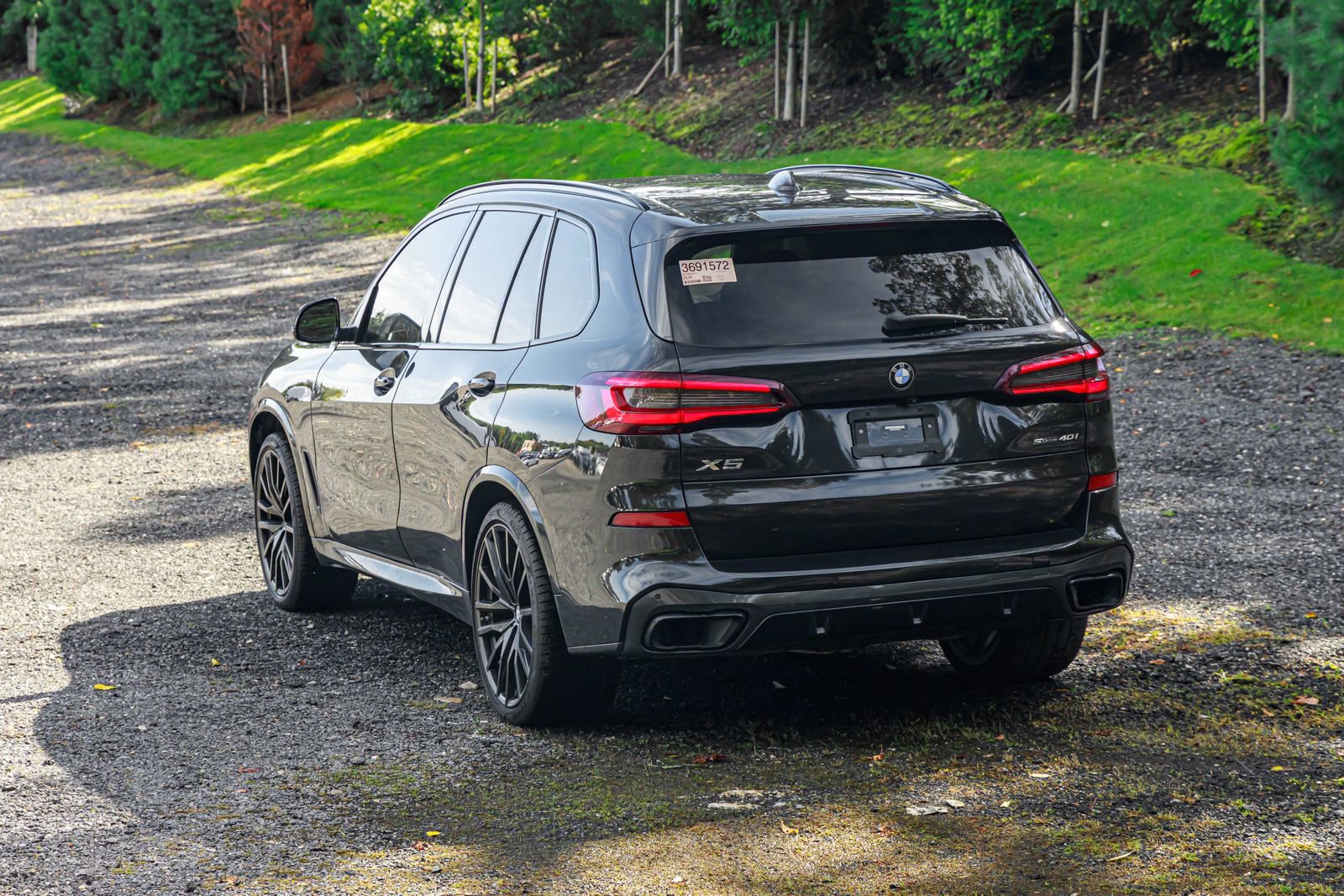 Used 2022 BMW X5 sDrive40i w/ M Sport Package image 6