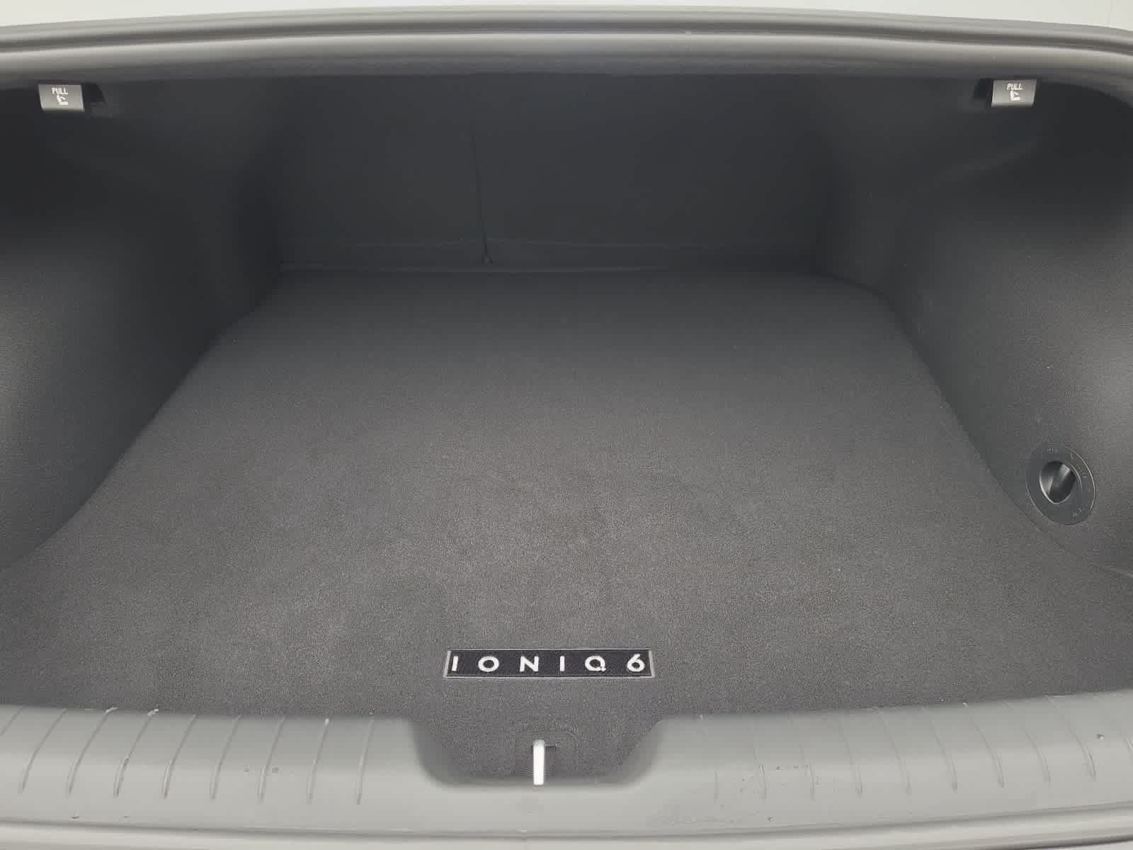 Used 2025 Hyundai Ioniq 6 SEL RWD image 13