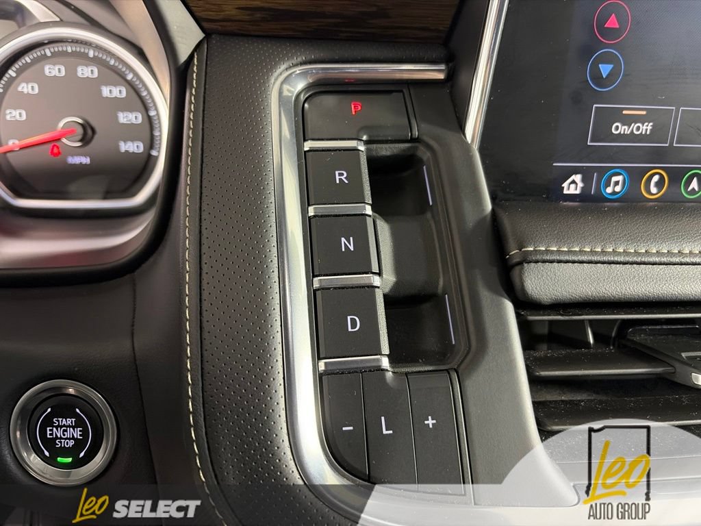 Used 2021 Chevrolet Tahoe Premier AWD/4WD image 21