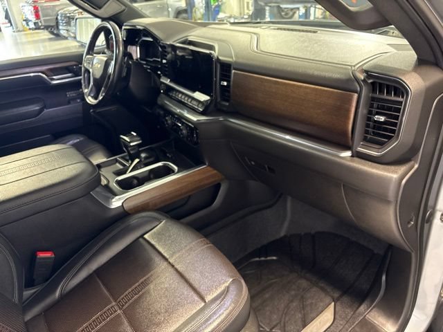 Used 2023 Chevrolet Silverado 1500 High Country w/ LPO, Dark Essentials Package AWD/4WD image 38