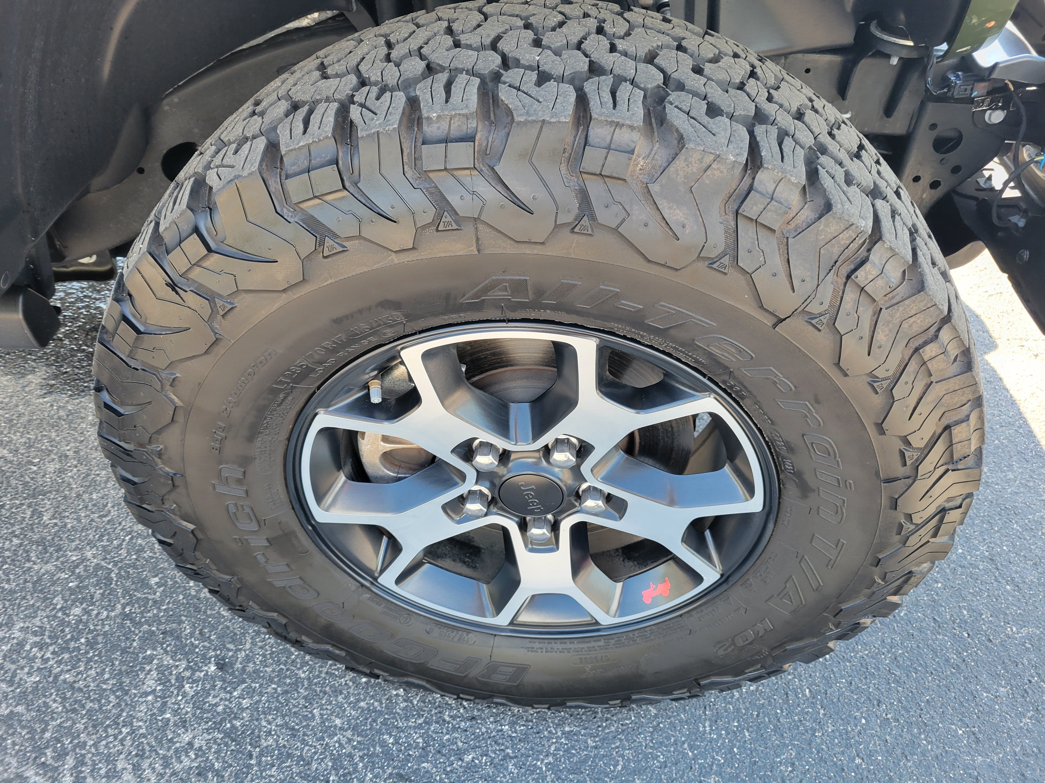 Used 2021 Jeep Wrangler Rubicon AWD/4WD image 31