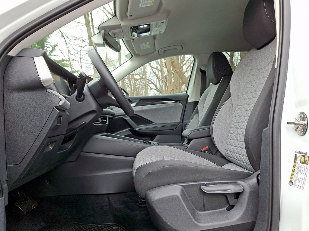 Used 2025 Volkswagen Tiguan S image 13