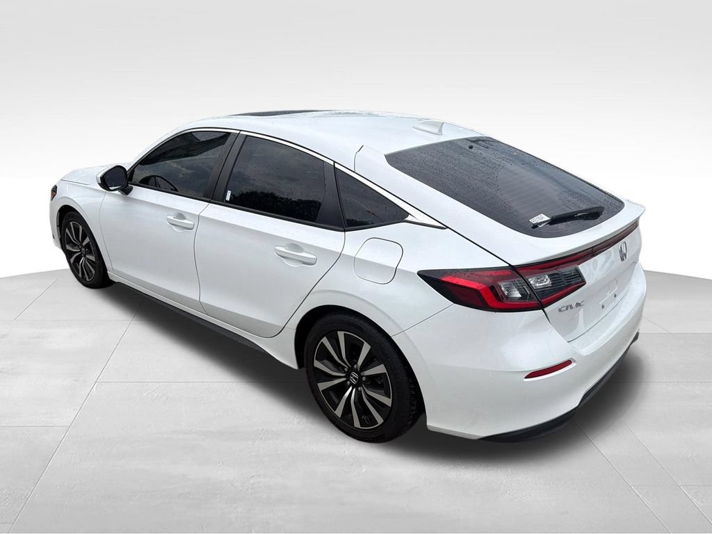 Used 2024 Honda Civic EX-L image 3