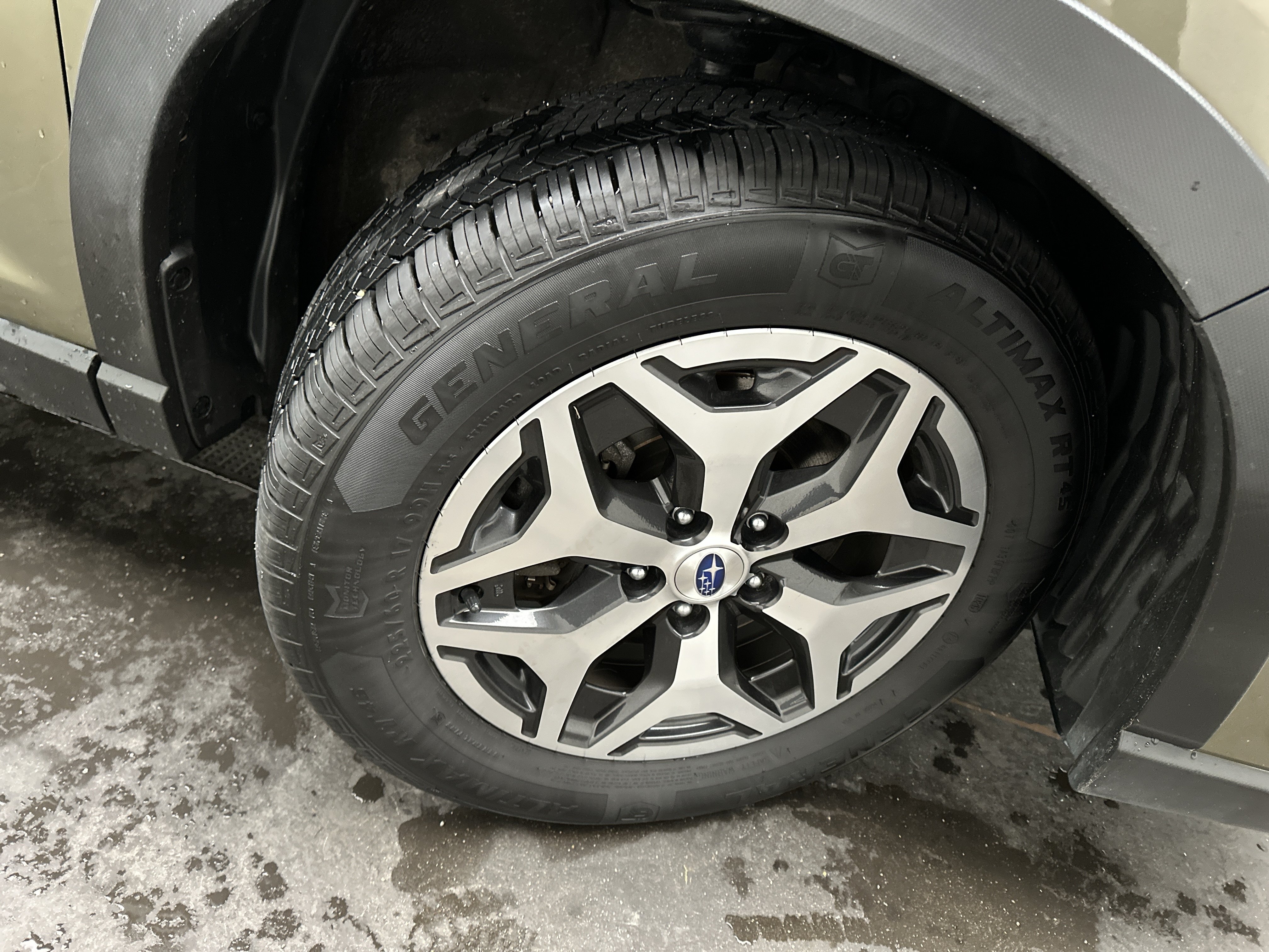 Used 2024 Subaru Forester Premium AWD/4WD image 10