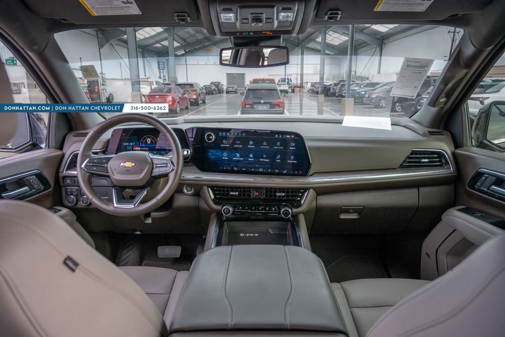 Used 2025 Chevrolet Tahoe LT w/ Comfort Package image 3