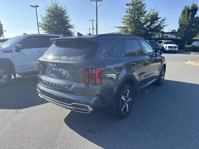 Certified 2022 Kia Sorento S FWD image 6