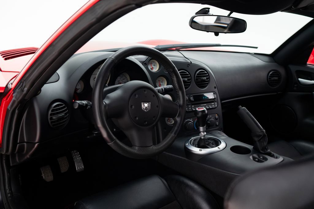 Used 2006 Dodge Viper SRT-10 RWD image 12