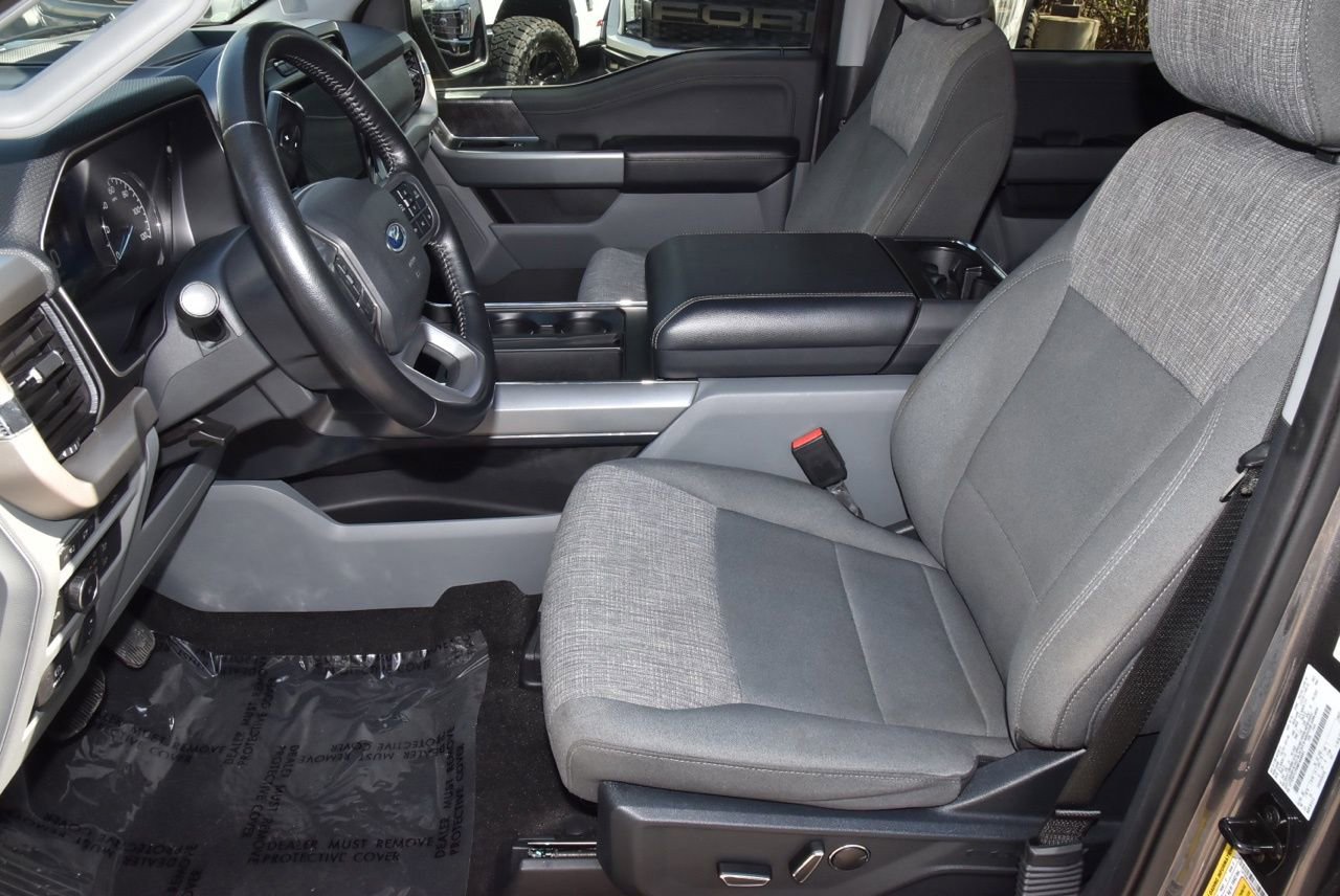 Used 2021 Ford F150 XLT w/ Equipment Group 302A High image 13