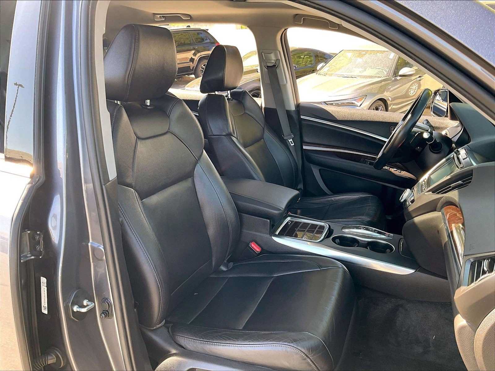 Used 2018 Acura MDX SH-AWD image 10