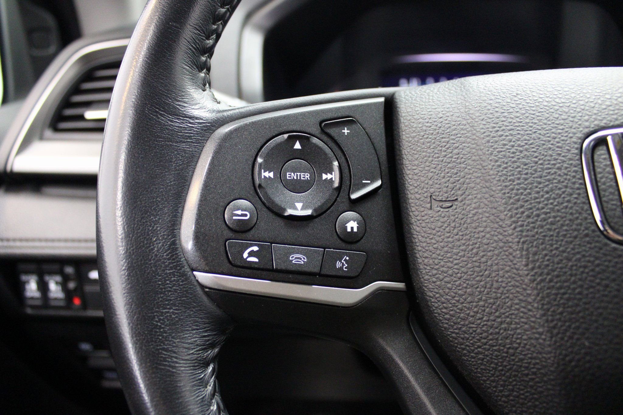 Used 2023 Honda Odyssey EX-L image 38